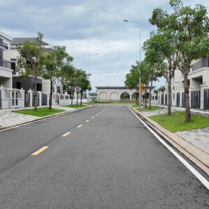 Đường trước nhà sun harbor 3 aqua city