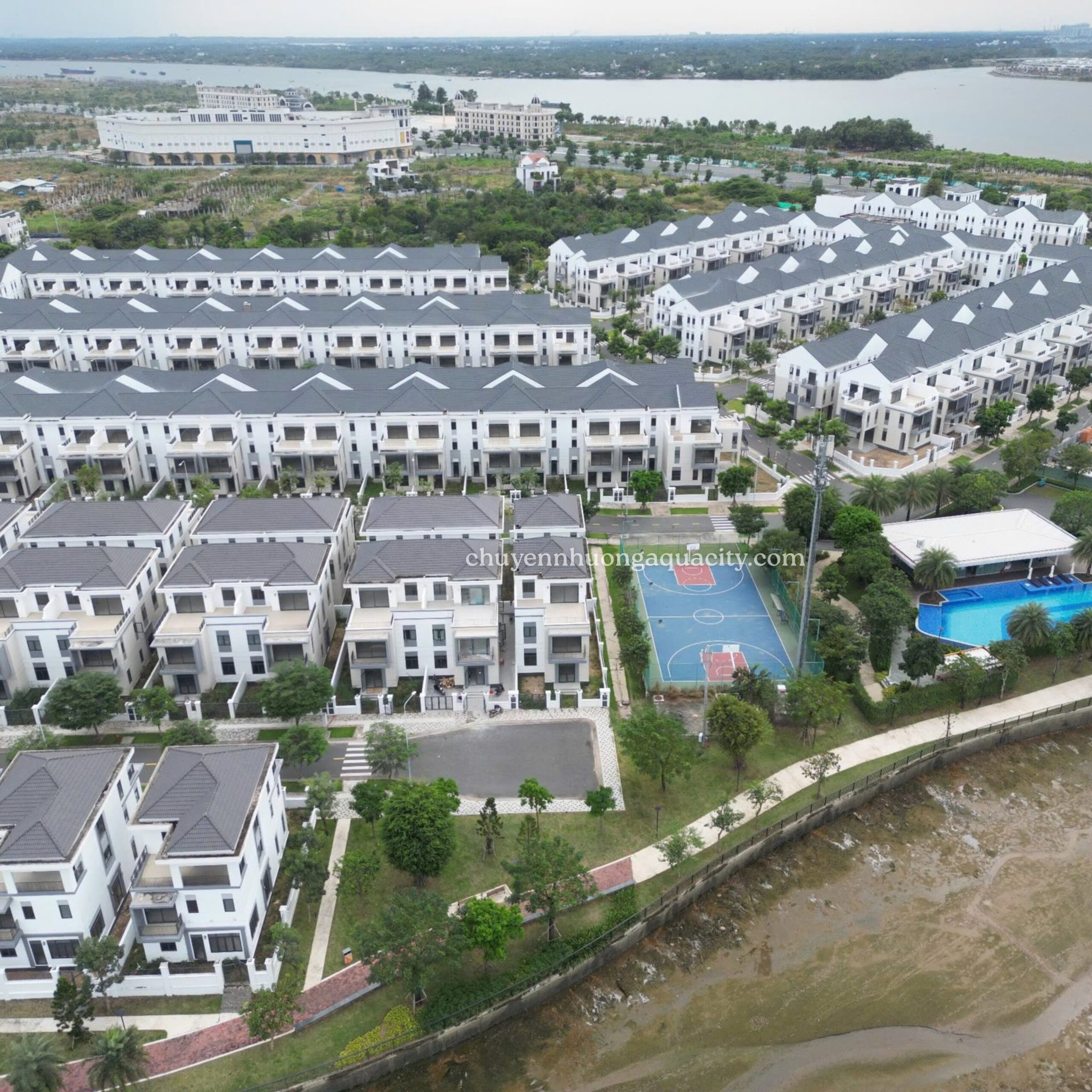 Nhà phố phân khu River Park 2, Aqua City