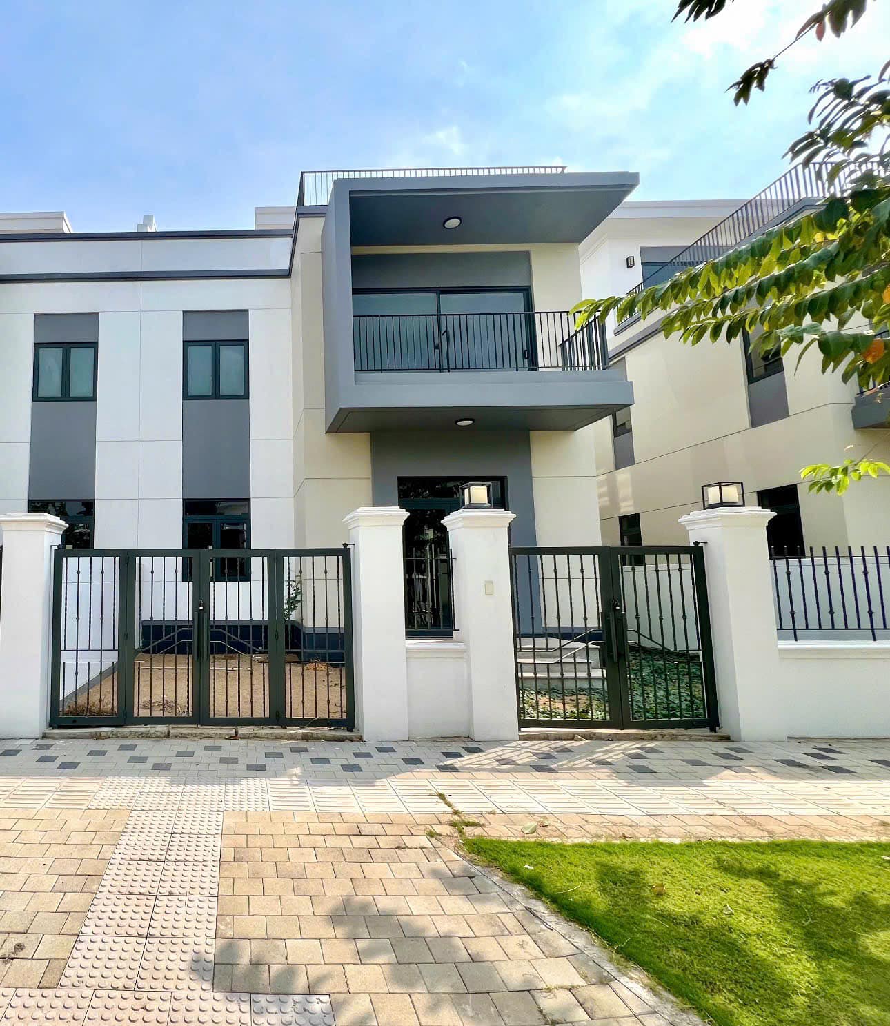 Chuyển nhượng nhà phố 8x20m Sun Harbor 2 (The Suite), Aqua City - Ảnh 2