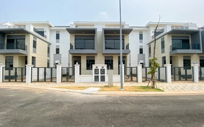 Chuyển nhượng nhà phố 8x20m Sun Harbor 2