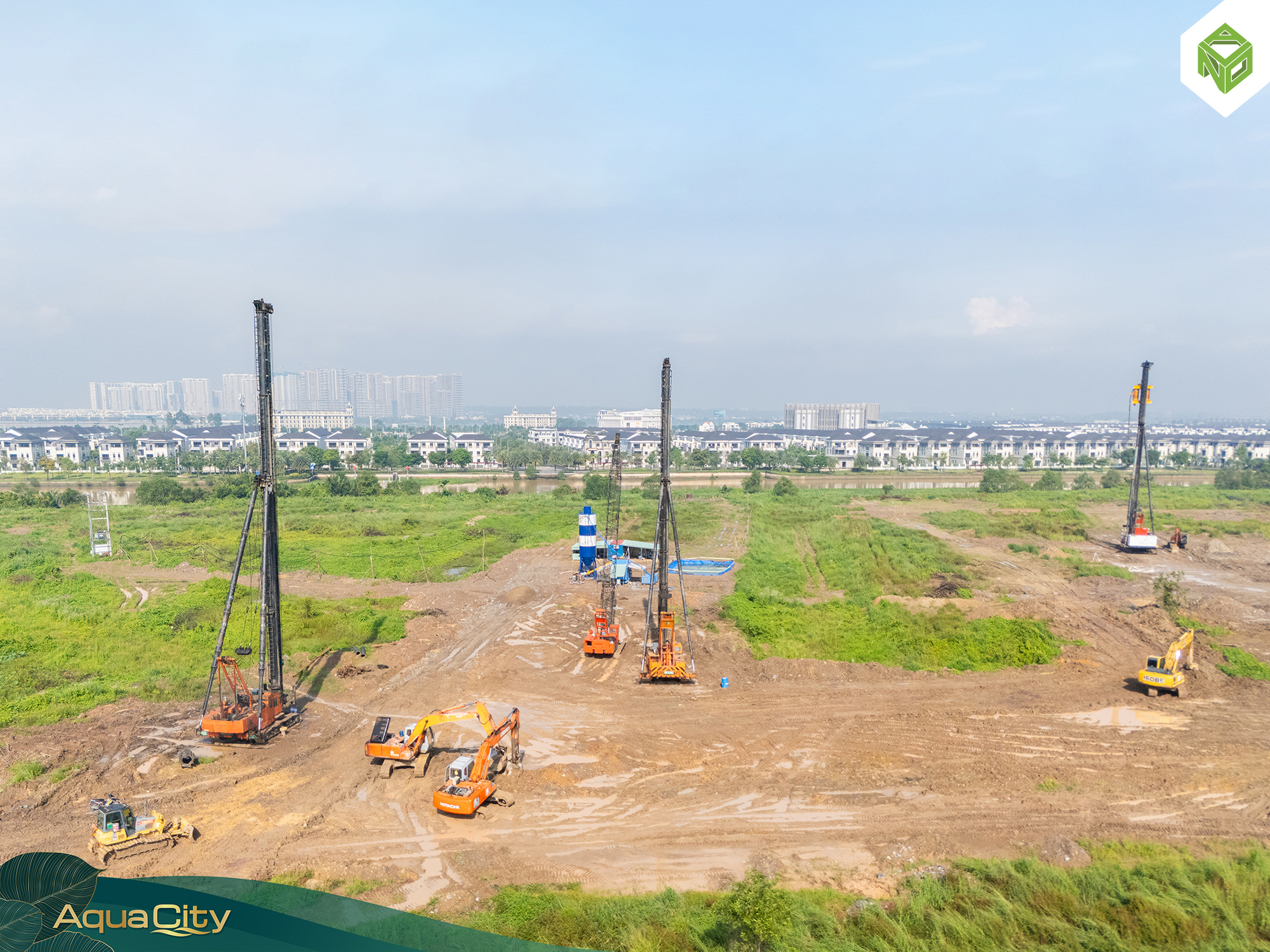 Aqua City Đảo Phượng Hoàng khẩn trương thi công