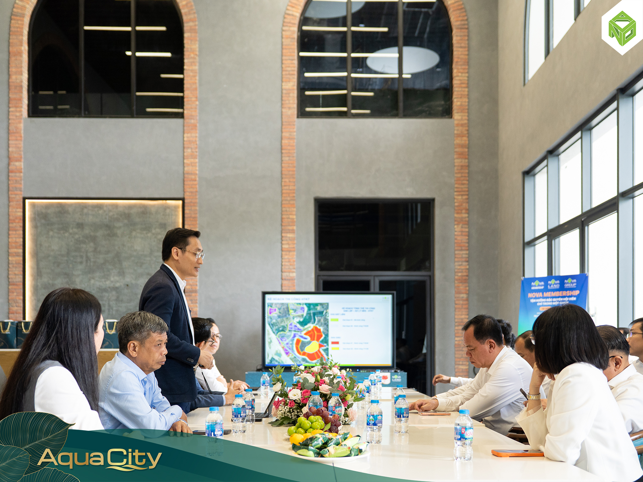 Lãnh đạo tỉnh Đồng Nai ghé thăm và chúc mừng Novaland  tại dự án Aqua City nhân ngày Doanh Nhân Việt Nam