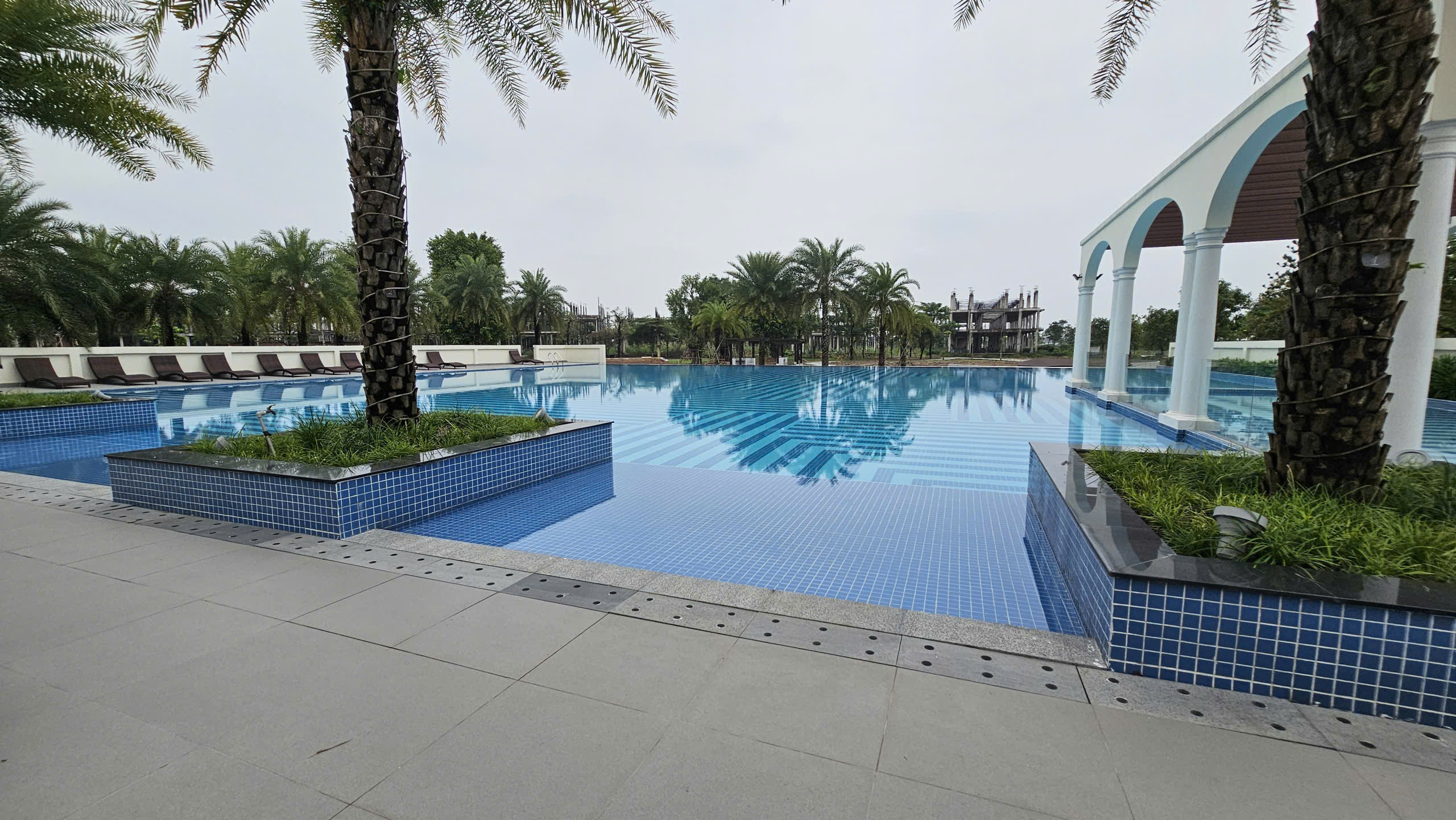 River Park 2 khẩn trương